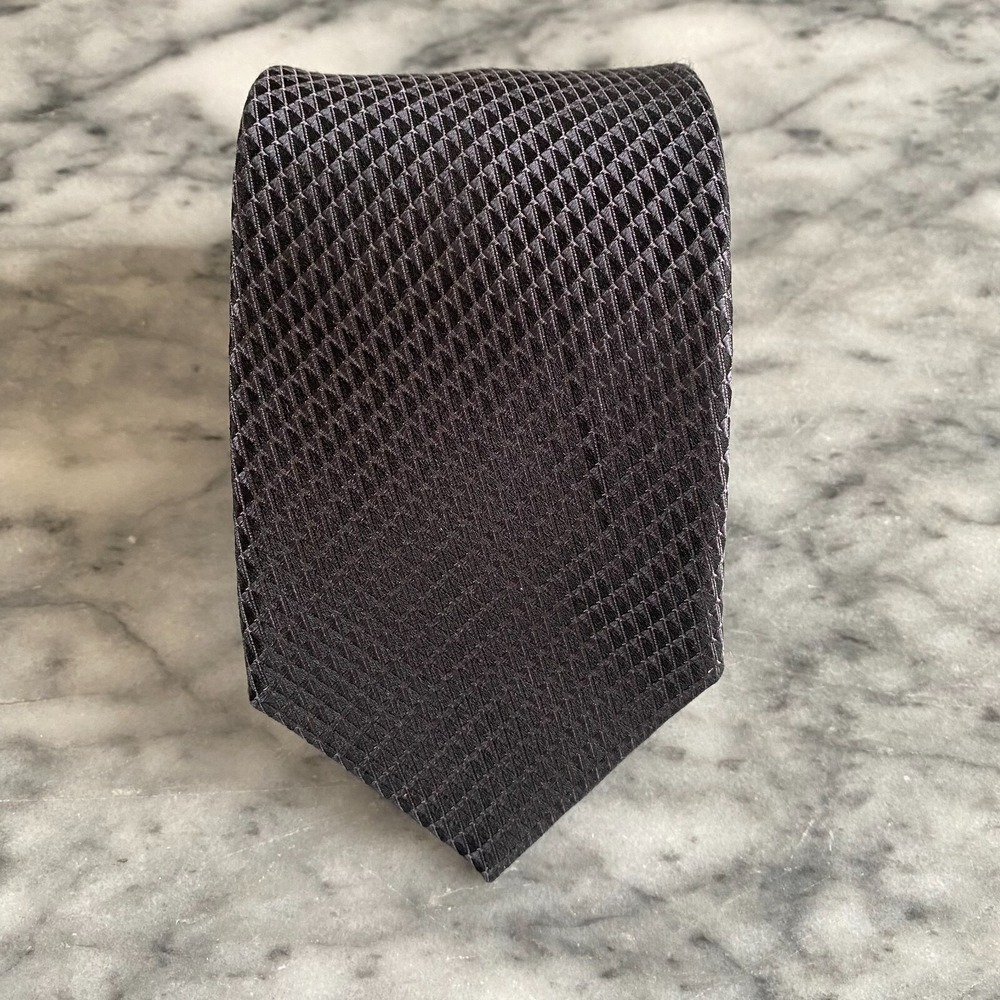 JOHN W. NORDSTROM Men's 100% Italian Silk Black Gray Geometric Jacquard Tie J79
